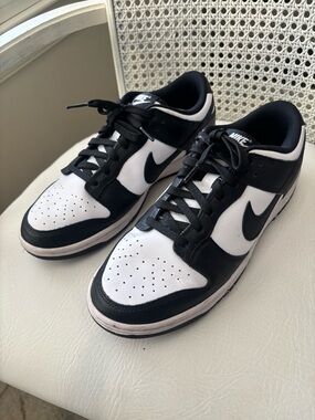 Nike Women’s Black and White Dunk Sneakers — Classic Swoosh